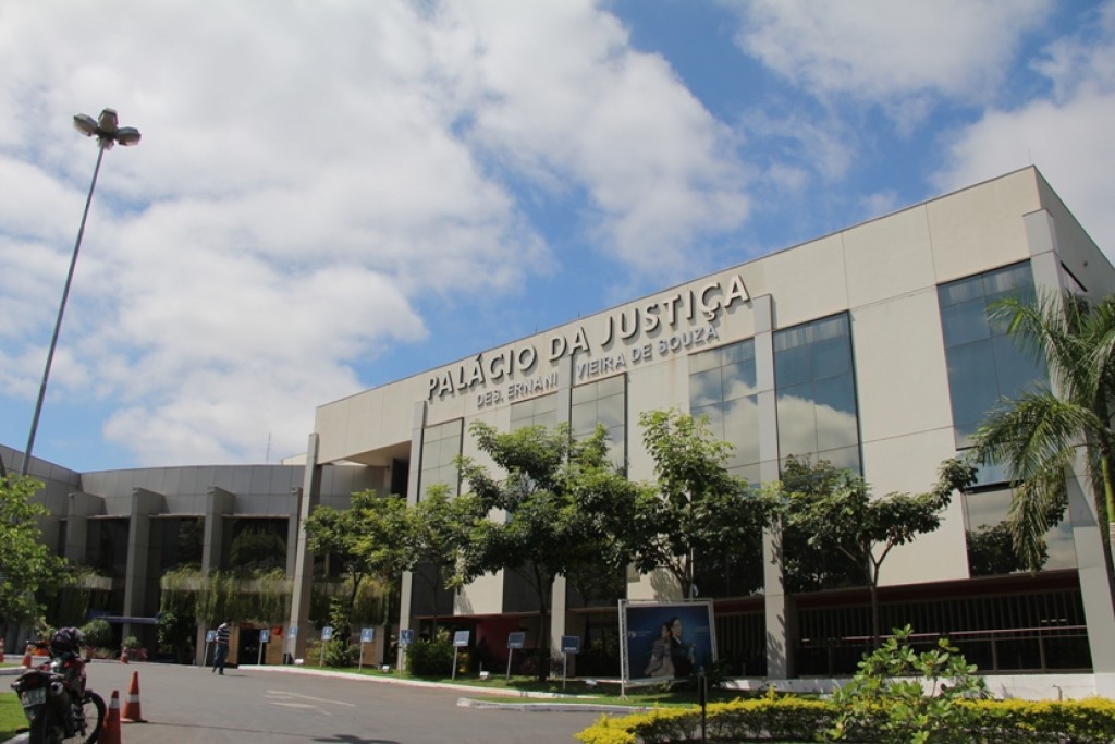 Capacitação aborda atuação da Psicologia e do Serviço Social no enfrentamento à violência doméstica