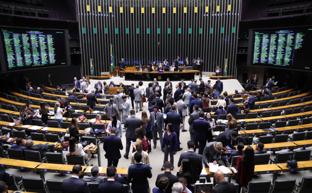 Deputados já nos custaram mais de R$584 milhões